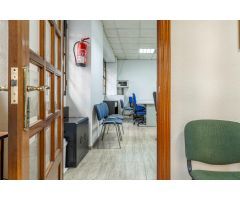 LOCAL COMERCIAL EN -GRANADA