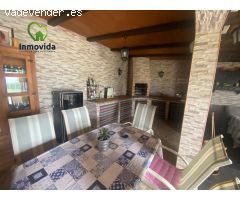 chalet con piscina privada