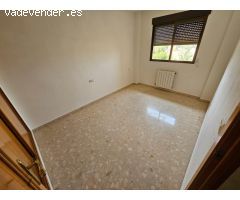 Se alquila impresionante piso en Vistahermosa