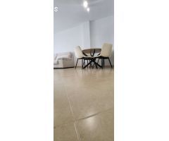 SE ALQUILA POR LARGA TEMPORADA BONITO APARTAMENTO EN EL CENTRO DE BENALMADENA PUEBLO