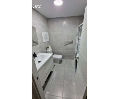 MEDIA TEMPORADA . SE ALQUILA ESTUDIO DESDE 1.9.25-30.6.26 REFORMADO CERCA DE LA CARIHUELA (TORREMOLI