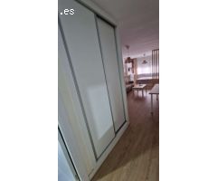 MEDIA TEMPORADA . SE ALQUILA ESTUDIO DESDE 1.9.25-30.6.26 REFORMADO CERCA DE LA CARIHUELA (TORREMOLI