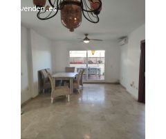 SE ALQUILA POR LARGA TEMPORADA BONITO CHALET ADOSADO   EN TORREMOLINOS