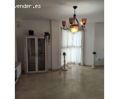 SE ALQUILA POR LARGA TEMPORADA BONITO CHALET ADOSADO   EN TORREMOLINOS