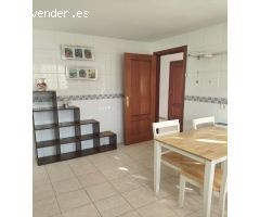 SE ALQUILA POR LARGA TEMPORADA BONITO CHALET ADOSADO   EN TORREMOLINOS
