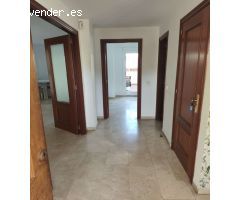 SE ALQUILA POR LARGA TEMPORADA BONITO CHALET ADOSADO   EN TORREMOLINOS