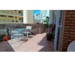 MEDIA TEMPORADA .SE ALQUILA DESDE 1.9.25-30.6.26 BONITO APARTAMENTO CON VISTAS AL MAR  A 60 METROS D