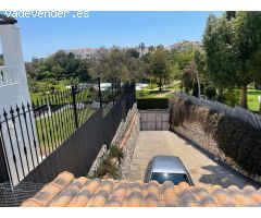 SE ALQUILA DESDE 1.9.25-30.6.26  MAGNIFICA VILLA DE 1 SOLA PLANTA EN BENALMADENA A 600 METROS DE LA 
