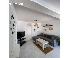 SE ALQUILA POR LARGA TEMPORADA BONITO APARTAMENTO EN TORREMUELLE  (BENALMADENA)