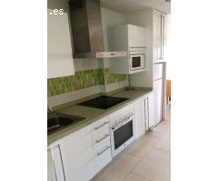 Se alquila desde 3 de Febrero  hasta  31 de Mayo de 2022 bonito estudio en Benalmadena Costa en 1  l