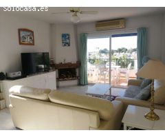 se alquila por larga temporada apartamento en Calahonda, Mijas.