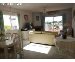 se alquila por larga temporada apartamento en Calahonda, Mijas.