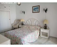 se alquila por larga temporada apartamento en Calahonda, Mijas.