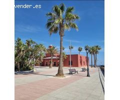 Se alquila desde el 01-04-2025 hasta 30-06-2025 bonito apartamento en Benalmádena