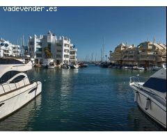 Se alquila desde el 01-04-2025 hasta 30-06-2025 bonito apartamento en Benalmádena