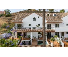 MEDIA TEMPORADA, SE ALQUILA BONITA CASA ADOSADA  DESDE 17/04/25 - 30/06/25 Y DESDE 1/09/2025 - 30/06