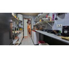 SE TRASPASA BAR-CAFETERIA CON TERRAZA ZONA NAVARRO Y LEDESMA