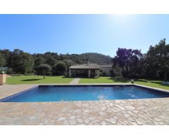 Espectacular casa con piscina privada y un maravilloso jardín en Vall-Repòs de  Santa Cristina dAro