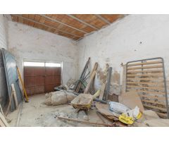 CASA EN ALHAMA