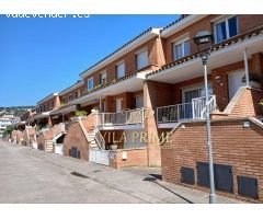 OPORTUNIDAD!  EN VENTA ADOSADA EN CABRILS CENTRO