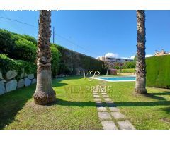 OPORTUNIDAD!  EN VENTA ADOSADA EN CABRILS CENTRO