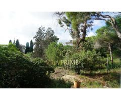 EN VENTA TRES TERRENOS EN EL CENTRO DE CABRILS