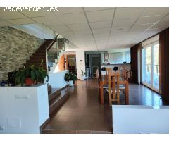 CASA EN SANTIAGO, TRUBIA