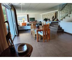CASA EN SANTIAGO, TRUBIA