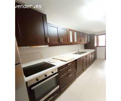 Piso de 3 dormitorios con terraza y garaje
