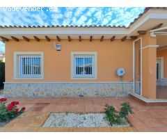 Chalet de 3 dormitorios 2 Baños en urbanización, Zona Aspe