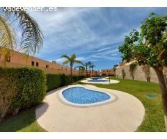 Apartamento de 2 dormitorios con piscina en Marina de la Torre Mojácar