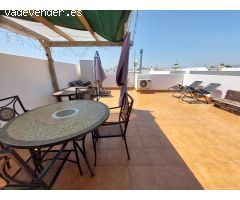 Ático con 2 dormitorios 2 baños y solarium en zona de Buganvillas de Vera Playa