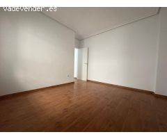Piso de 4 dormitorios y 2 Baños zona Aljub, Elche