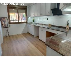 EXCELENTE VIVIENDA COMPLETAMENTE REFORMADA DE 3 DORMITORIOS