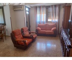 VIVIENDA DE 4 DORMITORIOS EN BARRIO DE SAN JUAN
