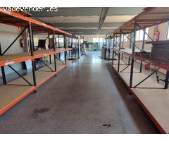 NAVE INDUSTRIAL CON AMPLIAS OFICINAS Y 500M2 DE NAVE DIAFANA