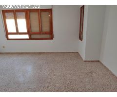 VIVIENDA AMPLIA DE 3 DORMITORIOS