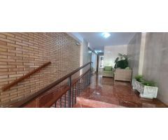 PISO EN TORNEO CON PARKING EN SUPERFICIE