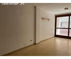 Apartamento con Gran Potencial en Colonia de Madrid , Benidorm Gran Oportunidad!