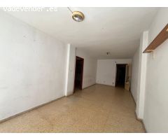 Apartamento con Gran Potencial en Colonia de Madrid , Benidorm Gran Oportunidad!