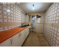 Apartamento con Gran Potencial en Colonia de Madrid , Benidorm Gran Oportunidad!