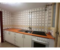 Apartamento con Gran Potencial en Colonia de Madrid , Benidorm Gran Oportunidad!