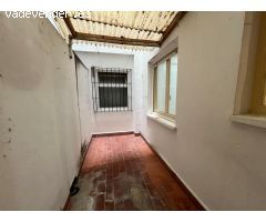 Apartamento con Gran Potencial en Colonia de Madrid , Benidorm Gran Oportunidad!