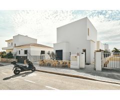 Villa en Venta en Los Montesinos, Alicante