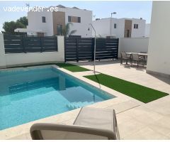Villa en Venta en San Javier, Murcia