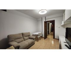 ¡Tu Espacio Estudiantil Ideal: Piso de 4 Habitaciones Frente a la Universidad de Ciencias!
