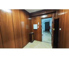¡Tu Espacio Estudiantil Ideal: Piso de 4 Habitaciones Frente a la Universidad de Ciencias!