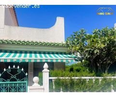 Pareado en Venta en Torrevieja, Alicante