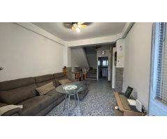 SE VENDE MAGNÍFICA CASA EN CERRO DEL ÁGUILA