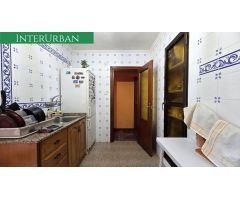 Piso en venta en Benissano con 3 habitaciones, terraza, balcón y buena conexión a Valencia